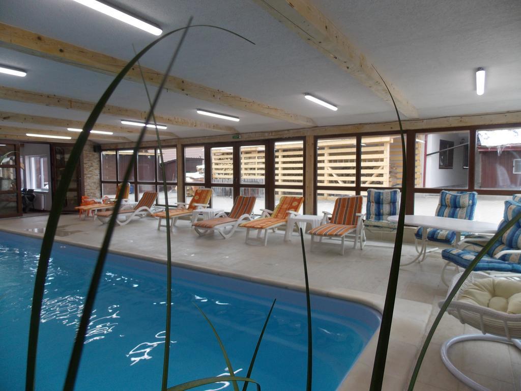 Complex Turistic Casianna & Spa Păltiniş エクステリア 写真